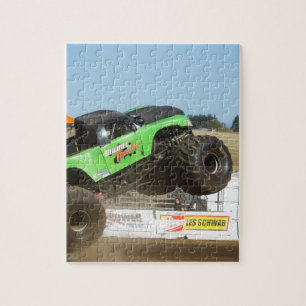Quebra-cabeça Monster truck verde na ação