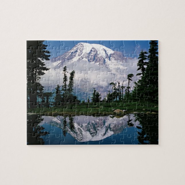 Quebra-cabeça Monte Rainier refletido em uma lagoa de montanha (Horizontal)