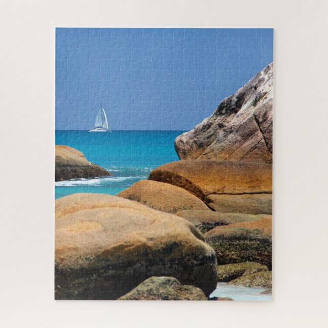 Quebra-cabeça Navegador Passando Pela Praia (Vertical)