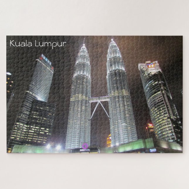 Quebra-cabeça noite de kuala lumpur na Malásia (Horizontal)