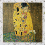 Quebra-cabeça O Beijo de Gustav Klimt, Vintage Art Nouveau<br><div class="desc">O Beijo (Der Kuss) (1907/08) de Gustav Klimt é provavelmente a sua obra mais famosa. Klimt iniciou o seu trabalho em 1907 e é o ponto alto do seu chamado "Período Ouro". O Beijo é uma vintage Era Vitoriana Simbiolismo belo amor pela arte e pintura romântica apresentando um casal romântico...</div>