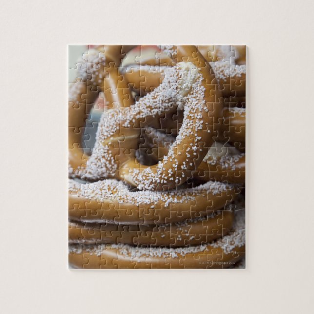 Quebra-cabeça Os enormes pretzels do vendedor de rua de Nova Ior (Vertical)