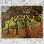 Quebra-cabeça Paisagem, árvores e figuras de Vincent van Gogh<br><div class="desc">Paisagem com árvores e figuras de Vincent van Gogh é uma pintura típica da paisagem apos impressionismo de arte antiga. Árvores e pessoas numa colina na floresta ao pôr do sol. Os camponeses vão para casa depois de um longo dia de trabalho nos campos de uma fazenda. Sobre o artista:...</div>