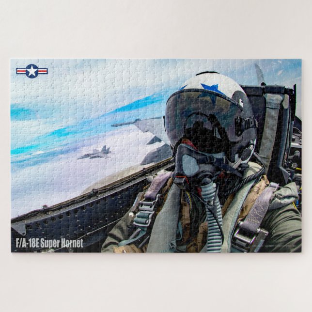 Quebra-cabeça PILOTO SUPER HORNET F/A- 18E (20x30 POLEGADAS) (Horizontal)