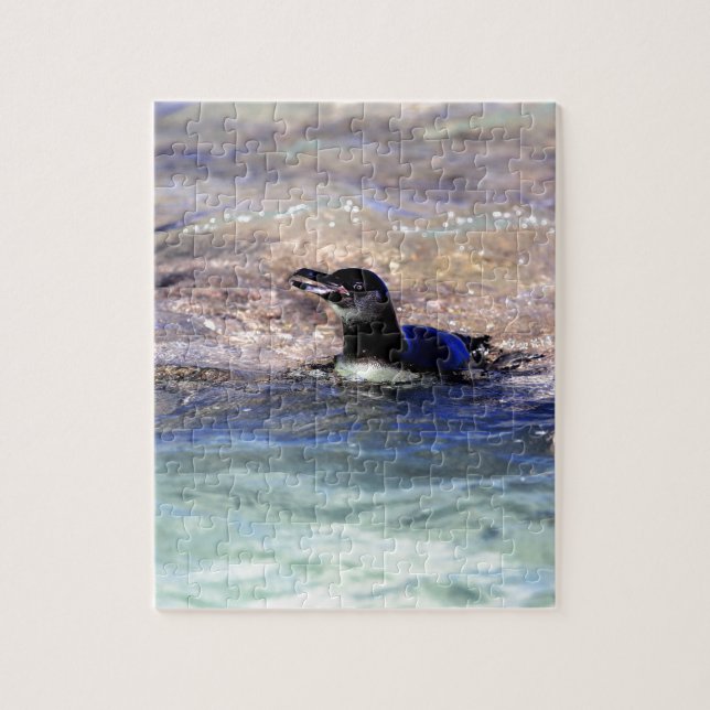 Quebra-cabeça Pinguim-de-galápagos nadando (Vertical)