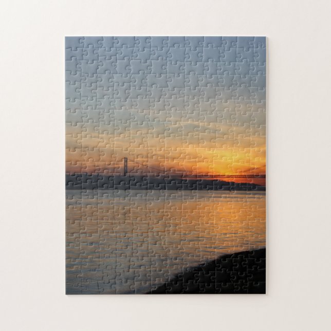Quebra-cabeça Ponte sobre o Rio Tejo ao Pôr-do-Sol (Vertical)
