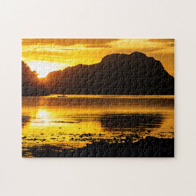 Quebra-cabeça Pôr do sol dourado sobre a baía (Horizontal)