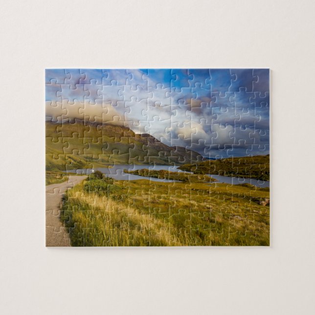 Quebra-cabeça Primavera Scottish Mountain Lake Landscape Highlan (Horizontal)
