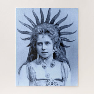 Quebra-cabeça Rainha Marie de Romania como a rainha de Sun
