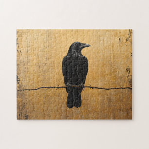 Quebra-cabeça Raven em um fundo Dourado de ramificação