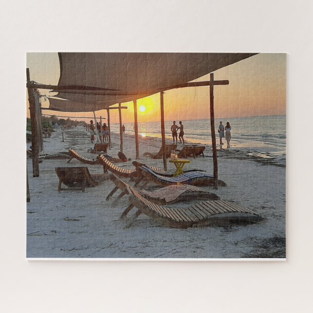 Quebra-cabeça Rede de descanso ao pôr do sol junto ao mar (Horizontal)