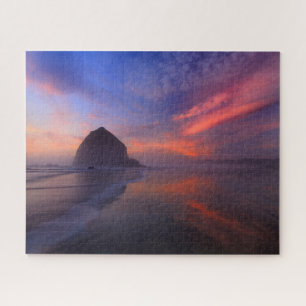Quebra-cabeça Reflexo Sunset de Haystack Rock em Cannon Beach