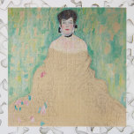 Quebra-cabeça Retrato de Amalie Zuckerkandl por Gustav Klimt<br><div class="desc">O retrato inacabado de Amalie Zuckerkandl (1917), de Gustav Klimt, é um retrato de arte, simbolismo vitoriano, da era vitoriana, que apresenta uma mulher sentada com os braços dobrados em sua direção e fora do vestido de ombro que flui até o chão. Os críticos de arte predizem que esta peça...</div>