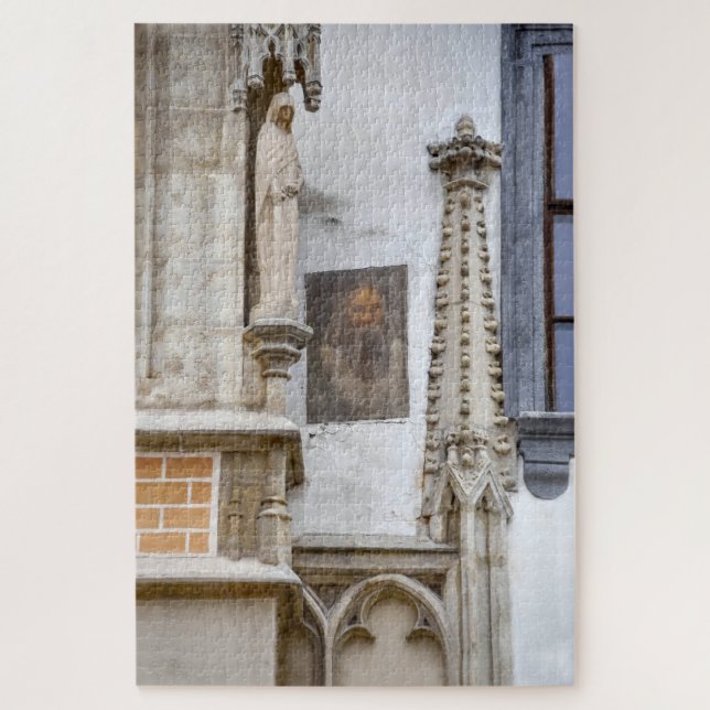 Quebra-cabeça Retrato misterioso na Câmara Velha de Bratislava (Vertical)