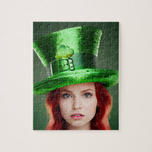Quebra-cabeça Rua. Mulher do Dia de Patricks em Tophat