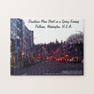 Quebra-cabeça Rua Principal do centro numa Noite de Primavera, P