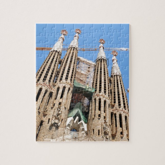 Quebra-cabeça Sagrada Familia em Barcelona, espanha (Vertical)