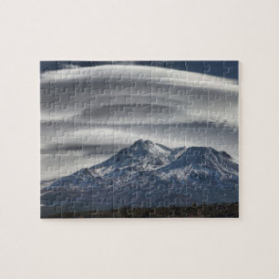QUEBRA-CABEÇA SHASTA ACIMA LENTICULAR DA MONTAGEM