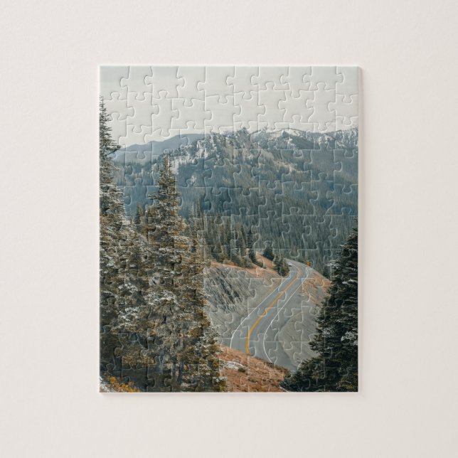 Quebra-cabeça Snowy Woods na autoestrada (Vertical)