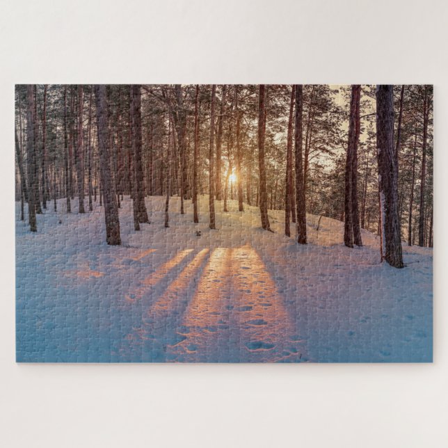 Quebra-cabeça Sol em neve, pinheiros de inverno (Horizontal)