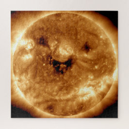 Quebra-cabeça Sol Sorridente do Observatório Solar da NASA