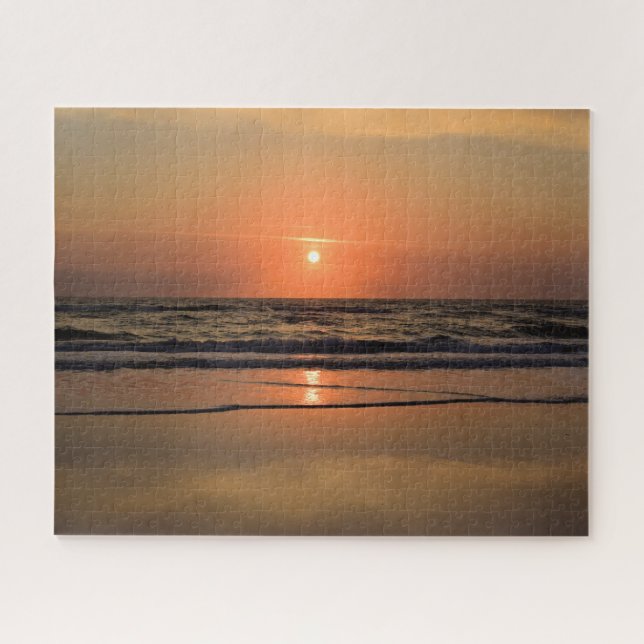 Quebra-cabeça Sunrise em Cocoa Beach, Flórida - 16x20 (Horizontal)