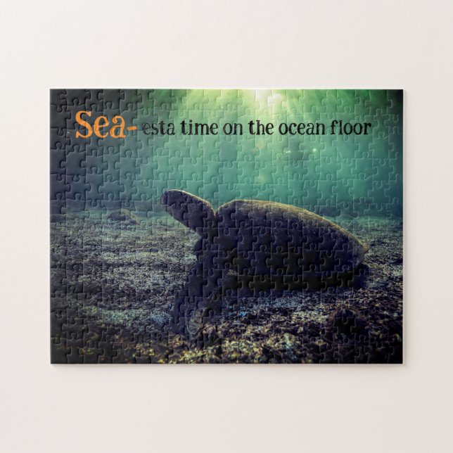 Quebra-cabeça Tartaruga marinha verde no chão do oceano (Horizontal)