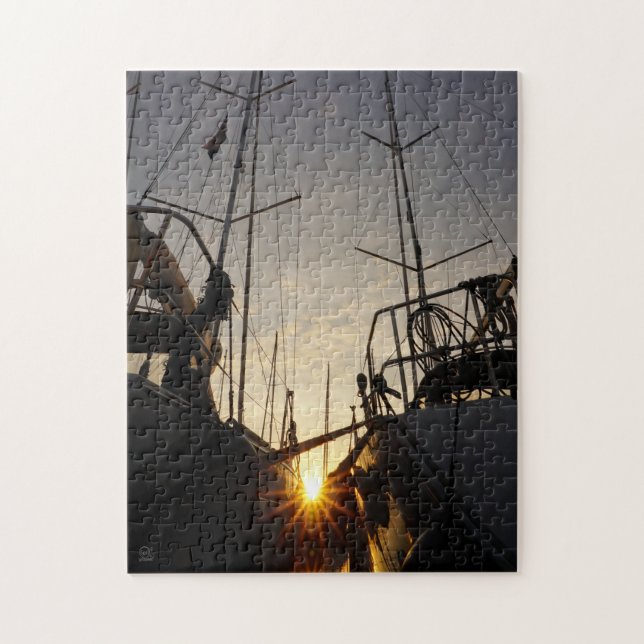 Quebra-cabeça Tegenlicht bij 2 zeilboten in de haven. (Vertical)