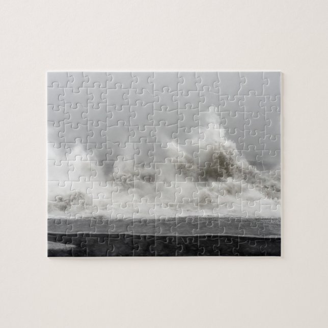 Quebra-cabeça Tempestuoso Oceano de Tempestade de Inverno (Horizontal)