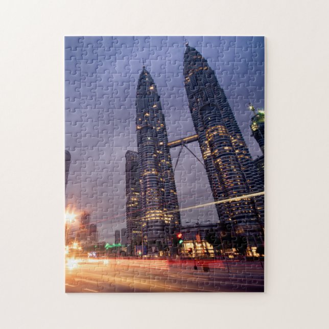 Quebra-cabeça Torres Petronas Kuala Lumpur. (Vertical)