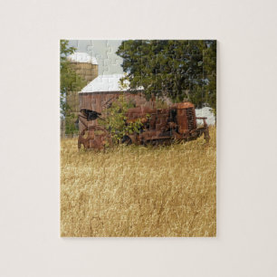 Quebra-cabeça Trator de Fazenda abandonado - 8x10 - 110 pcs.
