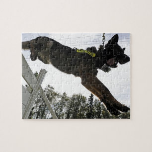 Quebra-cabeça Treinamento do cão de polícia do german shepherd