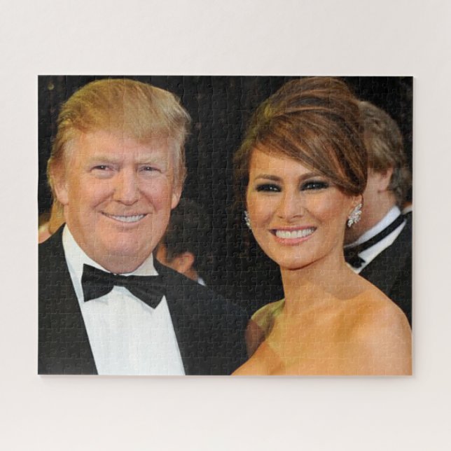 QUEBRA-CABEÇA TRUNFO DE DONALD & DE MELANIA (Horizontal)