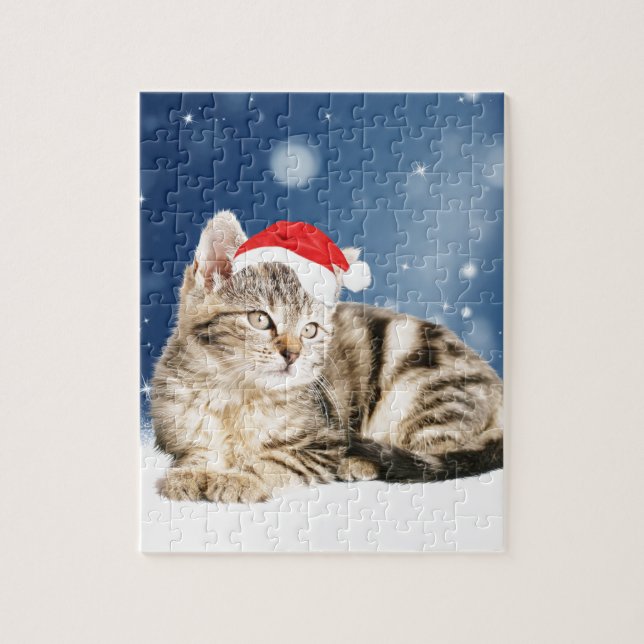 Quebra-cabeça Um gato bonito vestindo o Papai Noel vermelho e a  (Vertical)