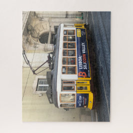 Quebra-cabeça Velho elétrico em Lisboa Portugal