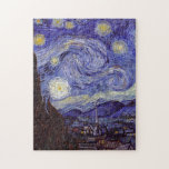 Quebra-cabeça Vincent Van Gogh Starry Night Vintage Fine Art<br><div class="desc">Vincent van Gogh Starry Night Fine Art Painting Starry Night Starry Night é uma pintura do artista poste-impressionista holandês Vincent van Gogh. O céu azul à noite está cheio de nuvens, estrelas e uma lua crescente brilhante. A Noite Estrelada é a única noturna na série de visões da janela do...</div>