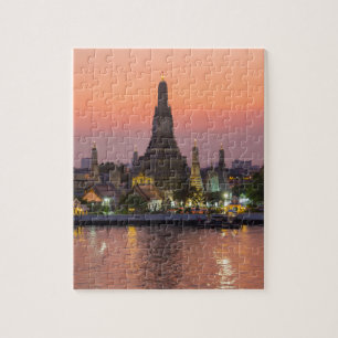 Quebra-cabeça Wat Arun Temple Bangkok Tailândia no pôr do sol