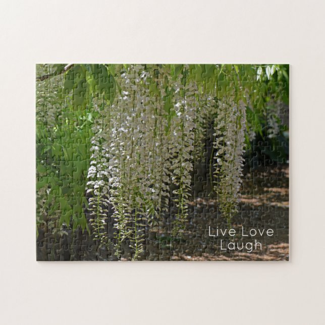 Quebra-cabeça Wisteria White Garden Flowers Live Love Laugh (Horizontal)