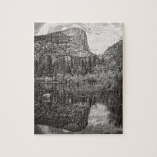 Quebra-cabeça Yosemite North Dome - Mirror Lake - 8x10 - 110 pcs