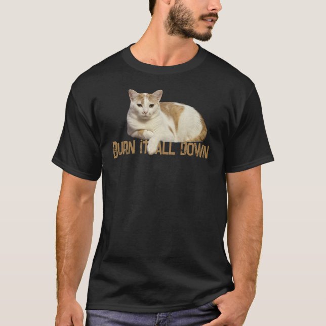 Queimar Tudo Com Uma Camisa De Gato Laranja (Frente)