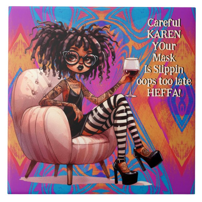 Quirky Lady Tattoo & Wine Karen Cerâmica Azulejo (Frente)