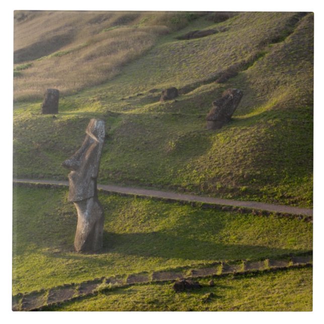 Rano Raraku, Rapa Nui, Ilha de Páscoa, Chile (Frente)