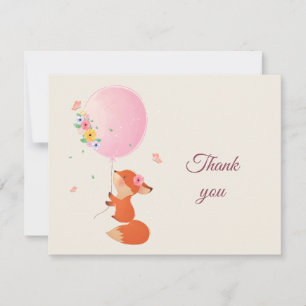 Raposa branca com cartões de agradecimentos de bal