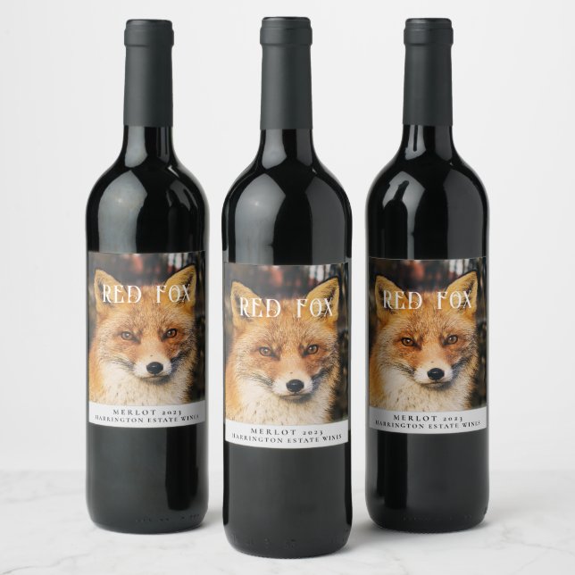 Raposa Vermelha Mockup Rótulos de Vinho Personaliz (Garrafas)