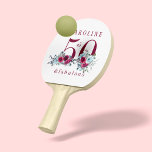 Raquete De Ping Pong 50 e fabuloso presente de aniversário floral burgu<br><div class="desc">Elegante feminina 50 e fabulosa festa de aniversário personalizada pingue-pongue personalizada com rosas de burgundy vermelha de cor-d-água e leves poeiras azuis e um moderno roteiro de tipografia.</div>