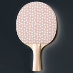 Raquete De Ping Pong Bolinhas cor-de-rosa<br><div class="desc">Um simples e elegante design cor-de-rosa,  com algumas bolinhas brancas.</div>