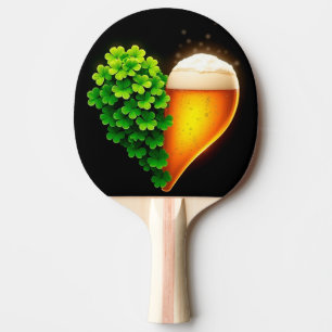 Raquete De Ping Pong Design de Clover para Rua. Dia de Patrick