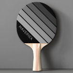 Raquete De Ping Pong Frente de faixa retrorativa Cinza preta víbora<br><div class="desc">Adicione o seu nome a este design masculino com faixas ousadas. Um design retrovisor com fonte inspirada nos anos 70 e um padrão mínimo. Todas as cores podem ser alteradas. Crie o seu e mude as cores para a sua combinação favorita.</div>