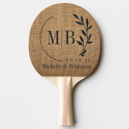 Raquete De Ping Pong Monograma de casamento com folha de aniagem marrom