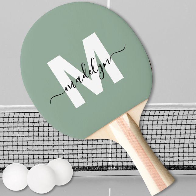 Raquete De Ping Pong Monograma do Nome Elegante Verde de Sage (Sage Green Elegant Script Name Monogram Ping Pong Paddle)